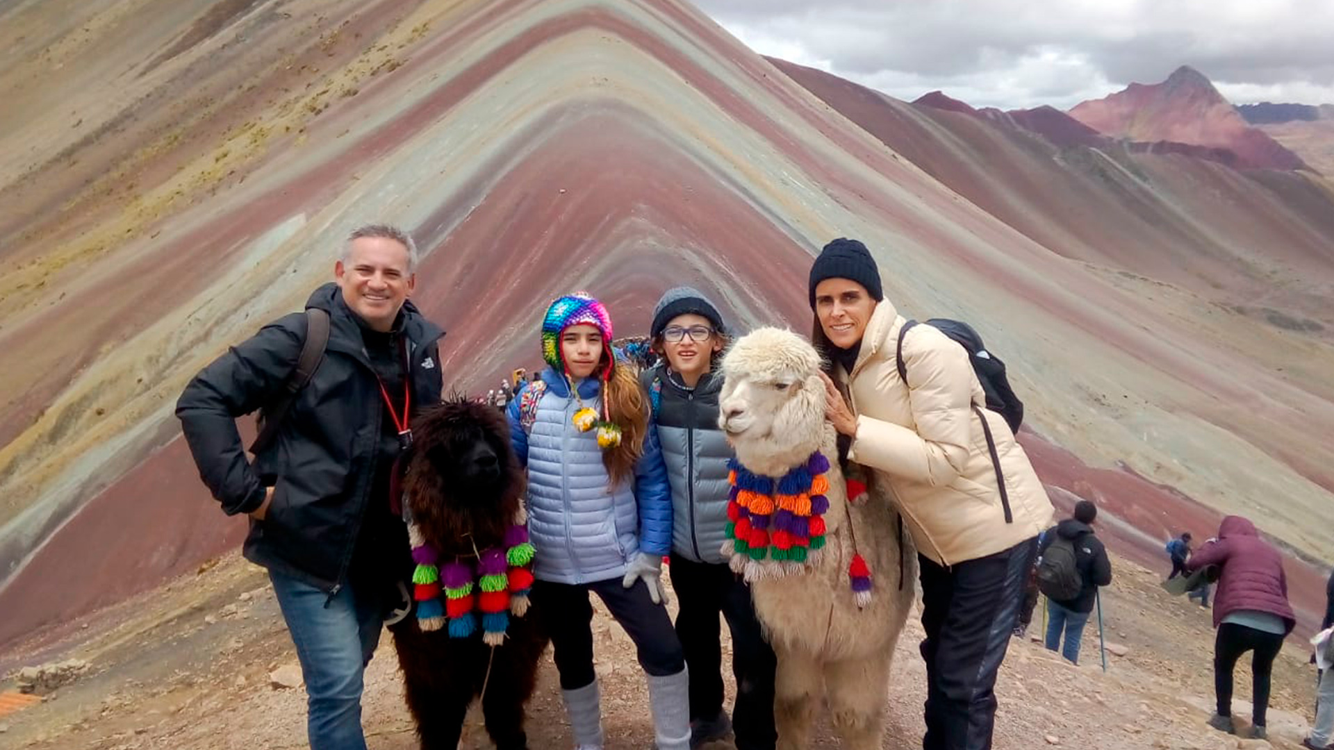 peru-tours-6 Rainbow Mountain